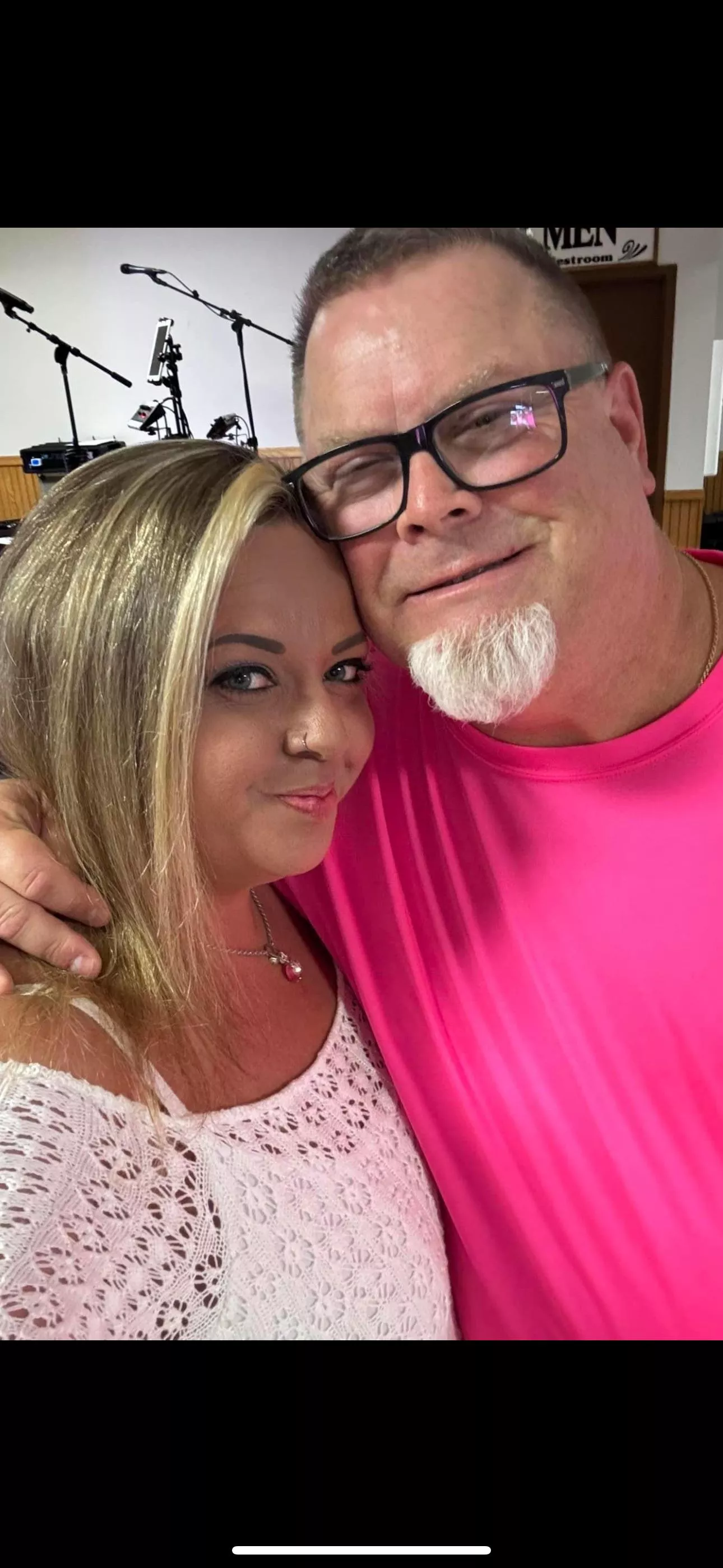 Couple staying 10/14-10/16