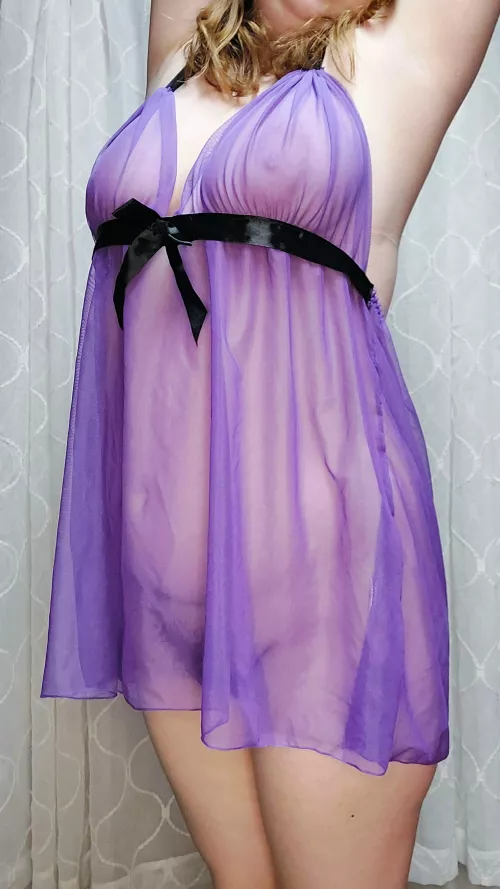 Grab me by the hips and make me yours 💋