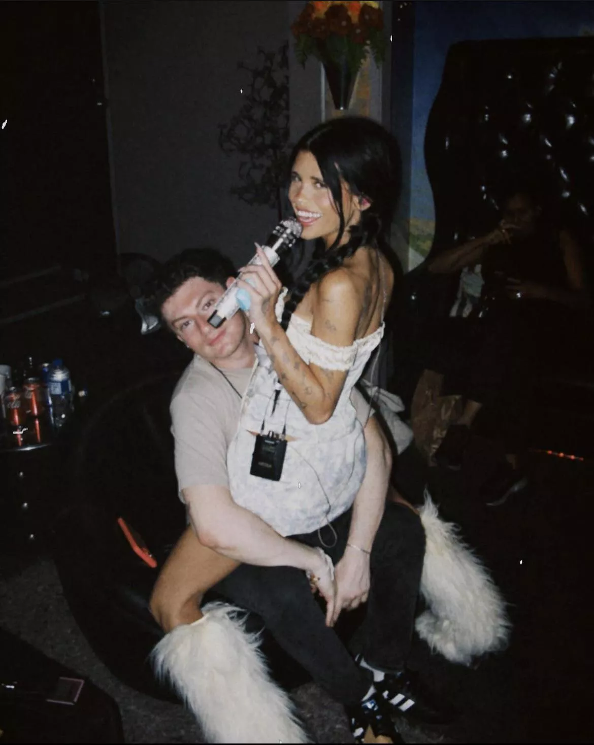 I am so jealous of that guy… I’d love her to be on my lap