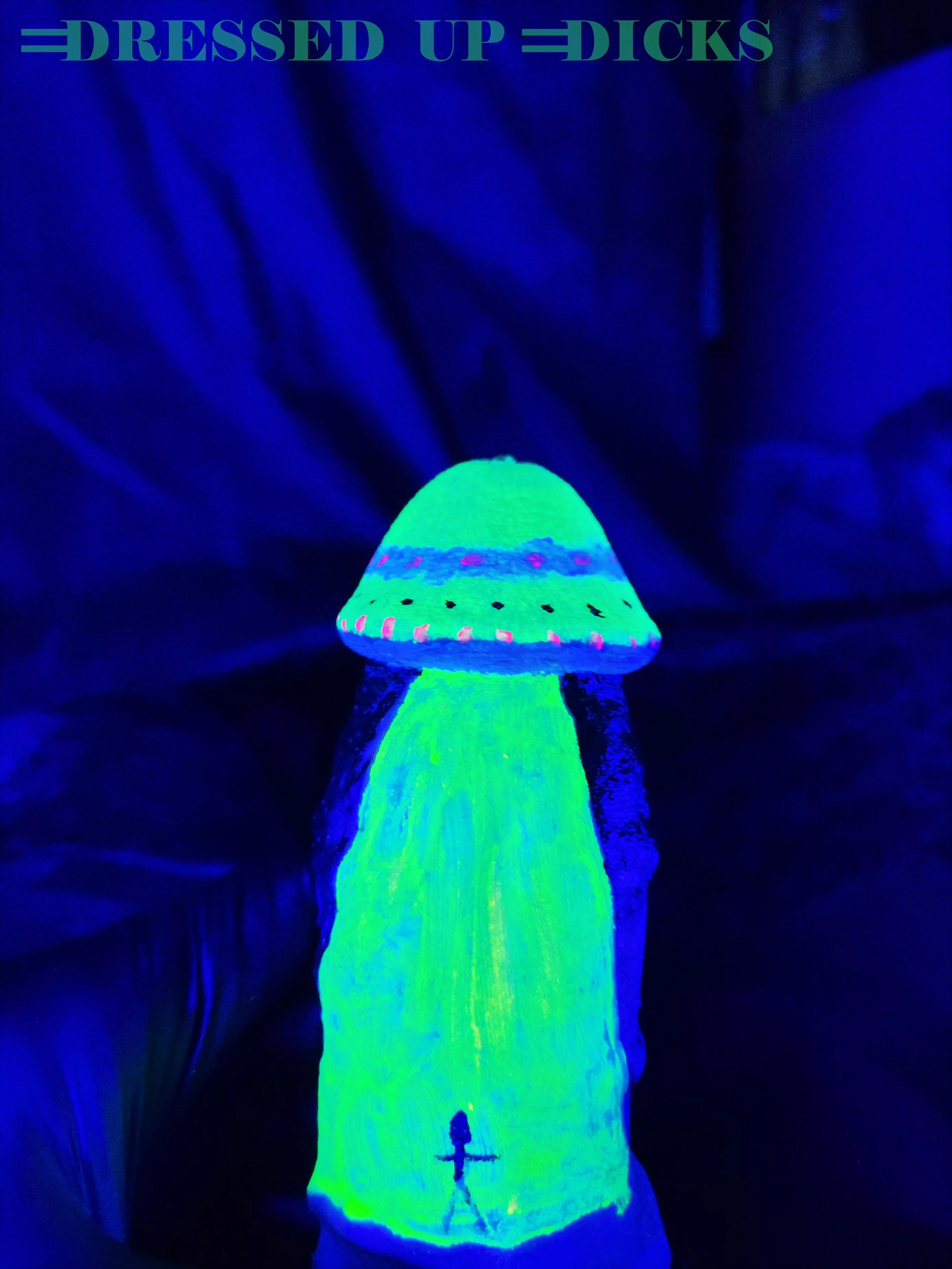 I did an alien so I think it's only right to do a UFO 🛸 