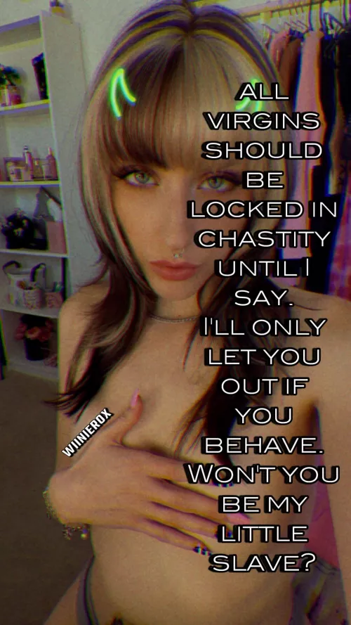 I’m here to remind you of your fucking place! 😈🖤 Now lock that thing AWAY!! 
