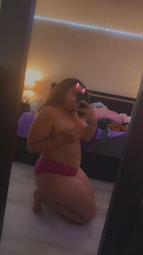 Keep me entertained baby 😜