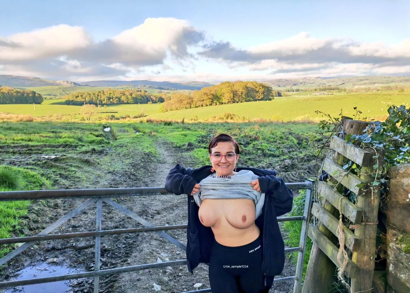 Like the view. I'm on the fence haha 42 UK Female 