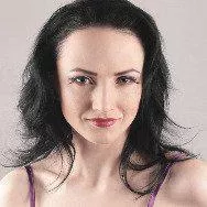 Looks like Miss Lilu could be going back to her classic brunette look judging by her new profile pic.