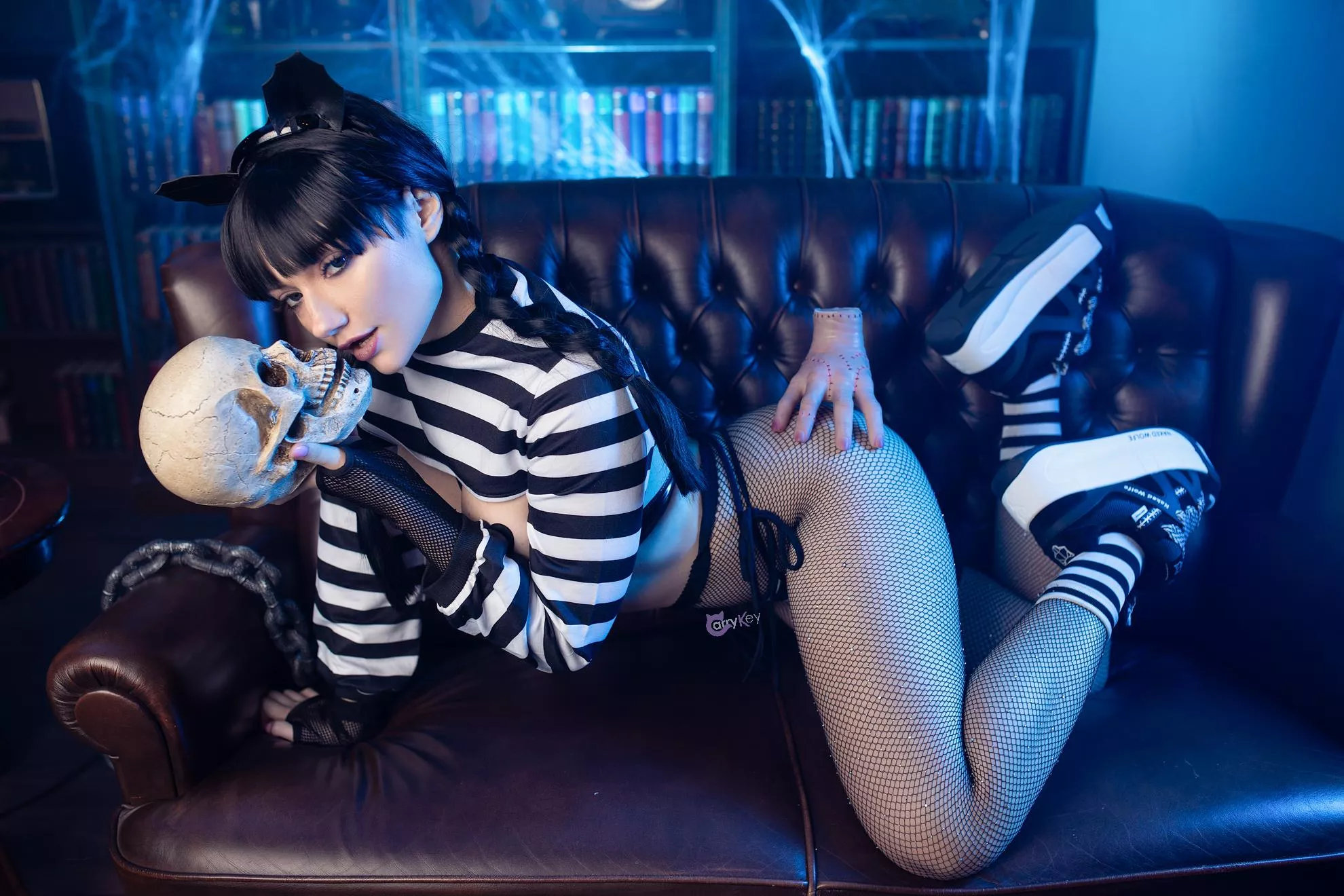 My Wednesday Cosplay 💀 (Carrykey)