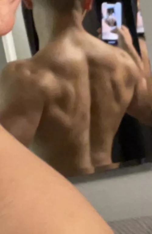 Post back workout 🥵