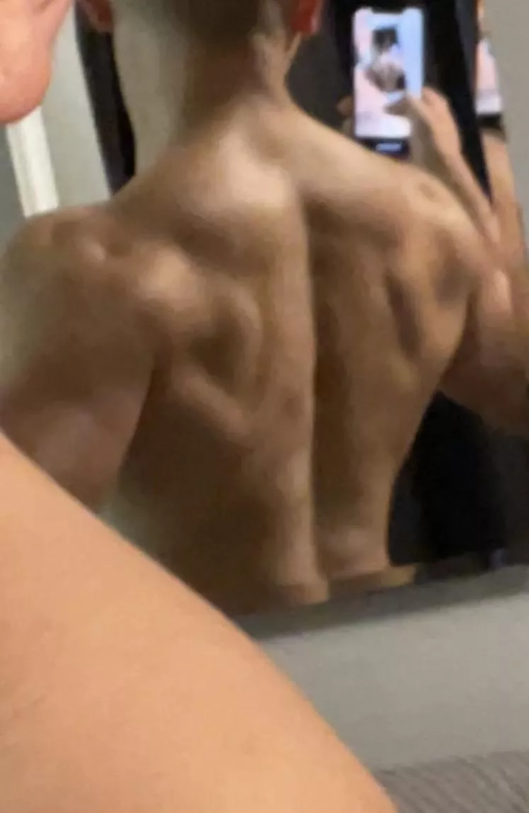 Post back workout 🥵