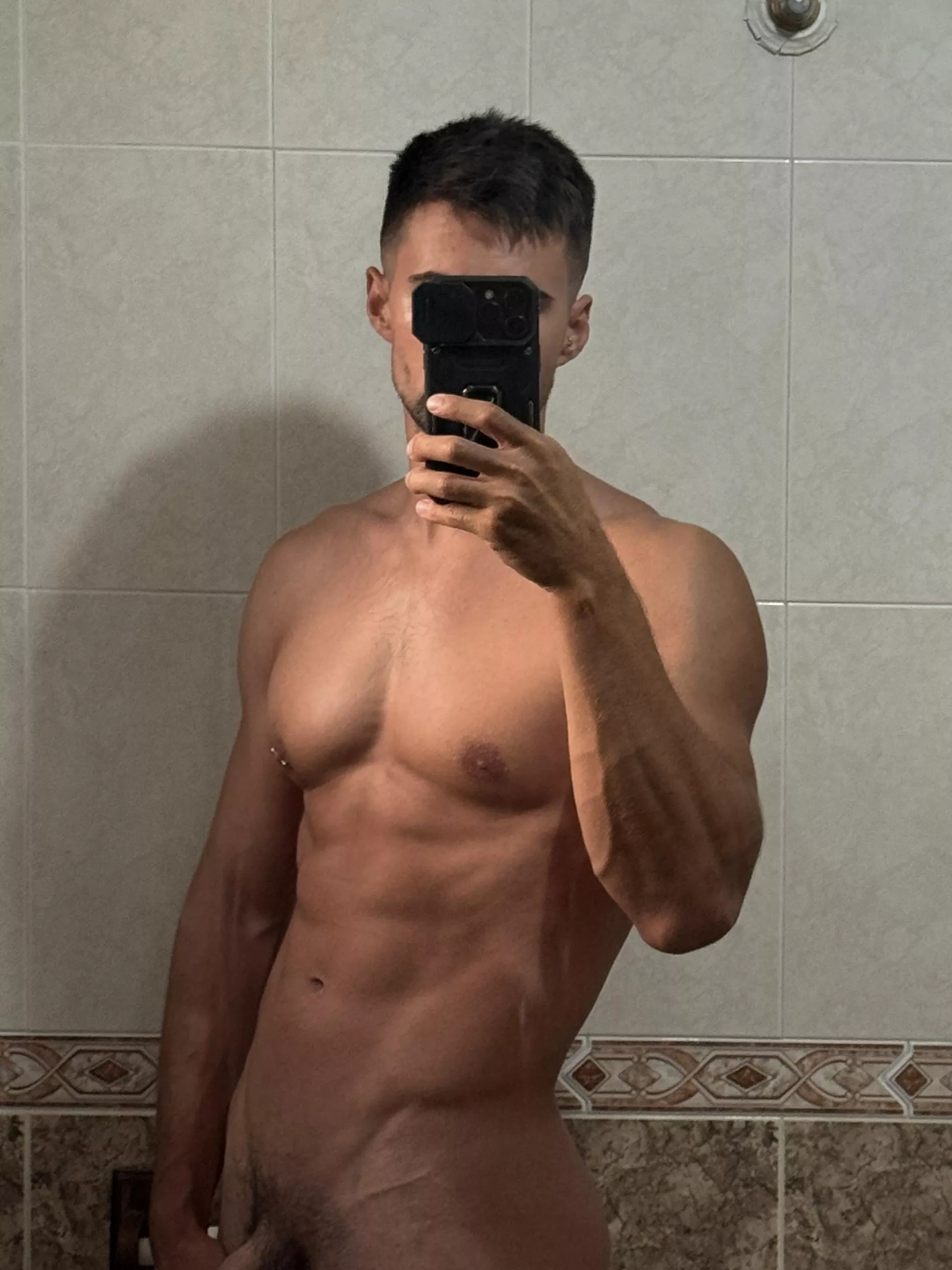 that V makes my body look so good