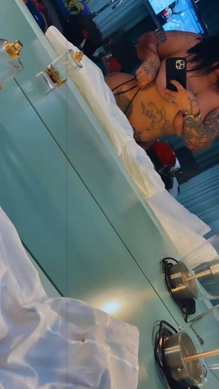 This milf wants to be your baby