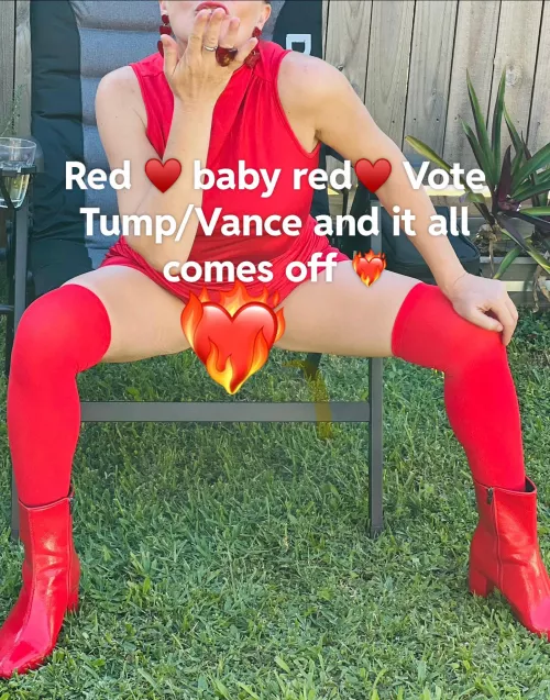 Vote Red ♥️ Trump/Vance and it all comes off! 💋♥️