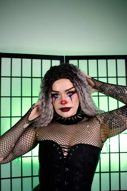 What do you think of my outfit?