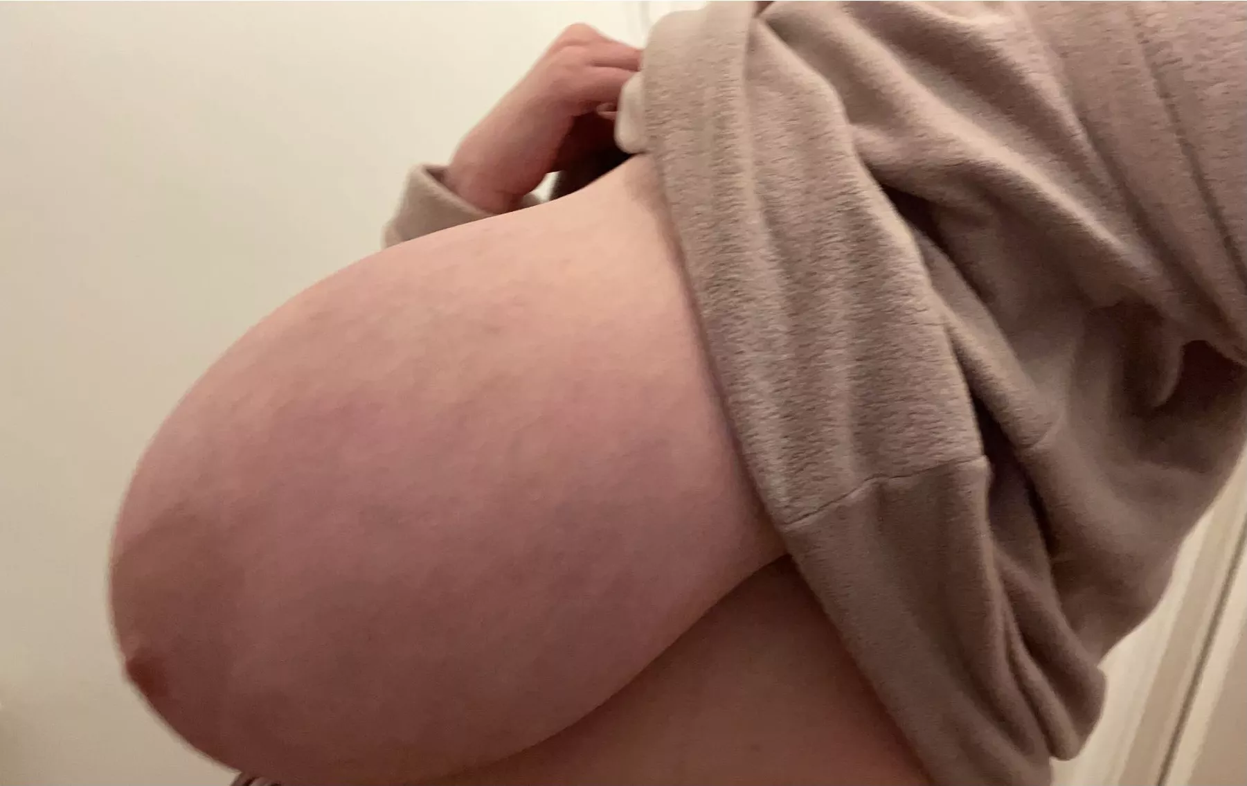 What would your reaction be IRL if... I flashed you? :)