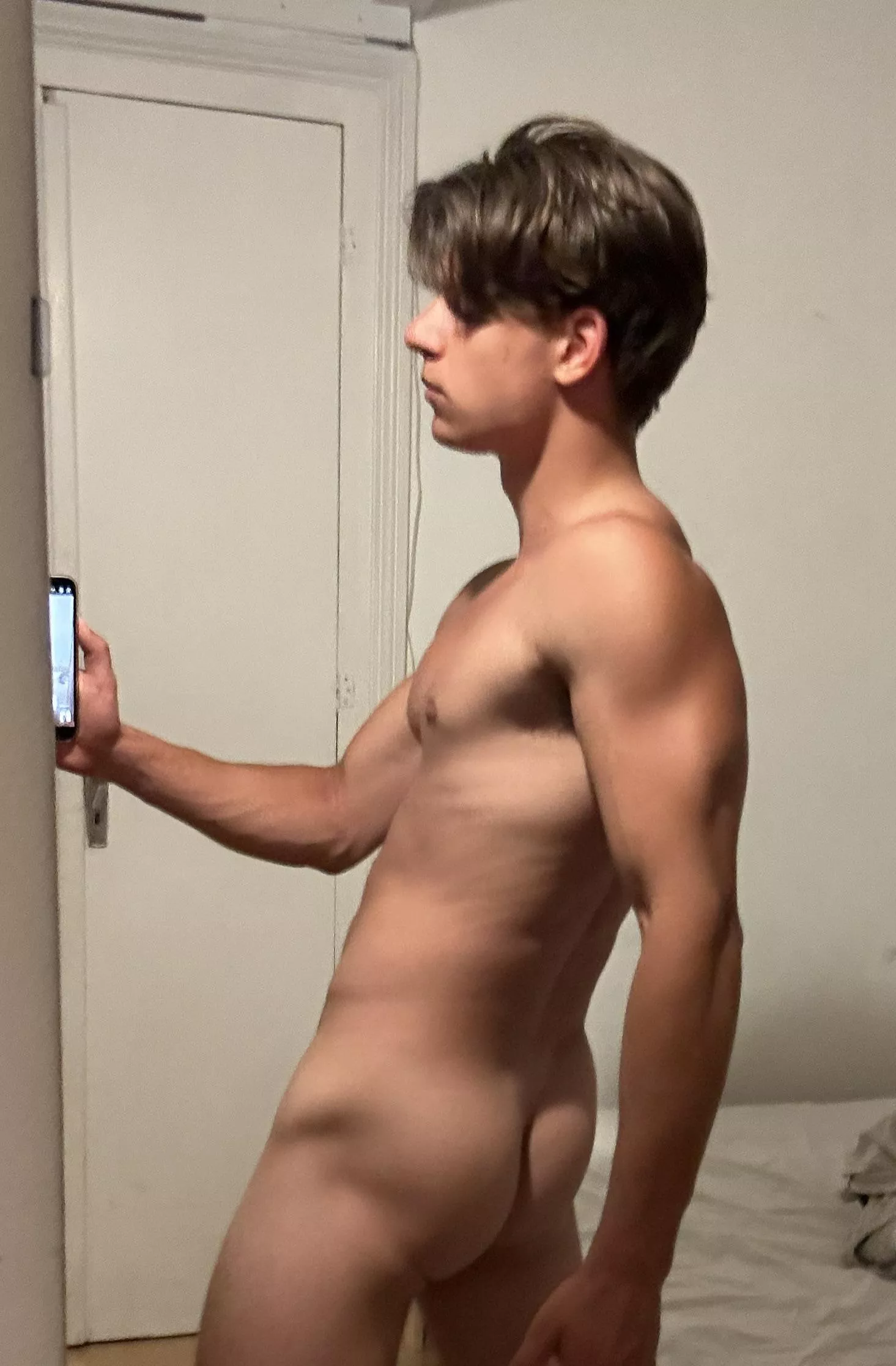 (20)Need someone to fill my hole 