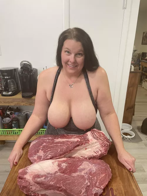 30lbs of Brisket about to roll on the smoker with 38ddd about to roll around in the Bed!!!