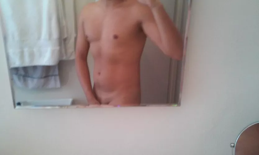 34 [M4M] #Orlando - Looking for a dude to hang out with, cuddle naked an spoon, bottom oral here, can host