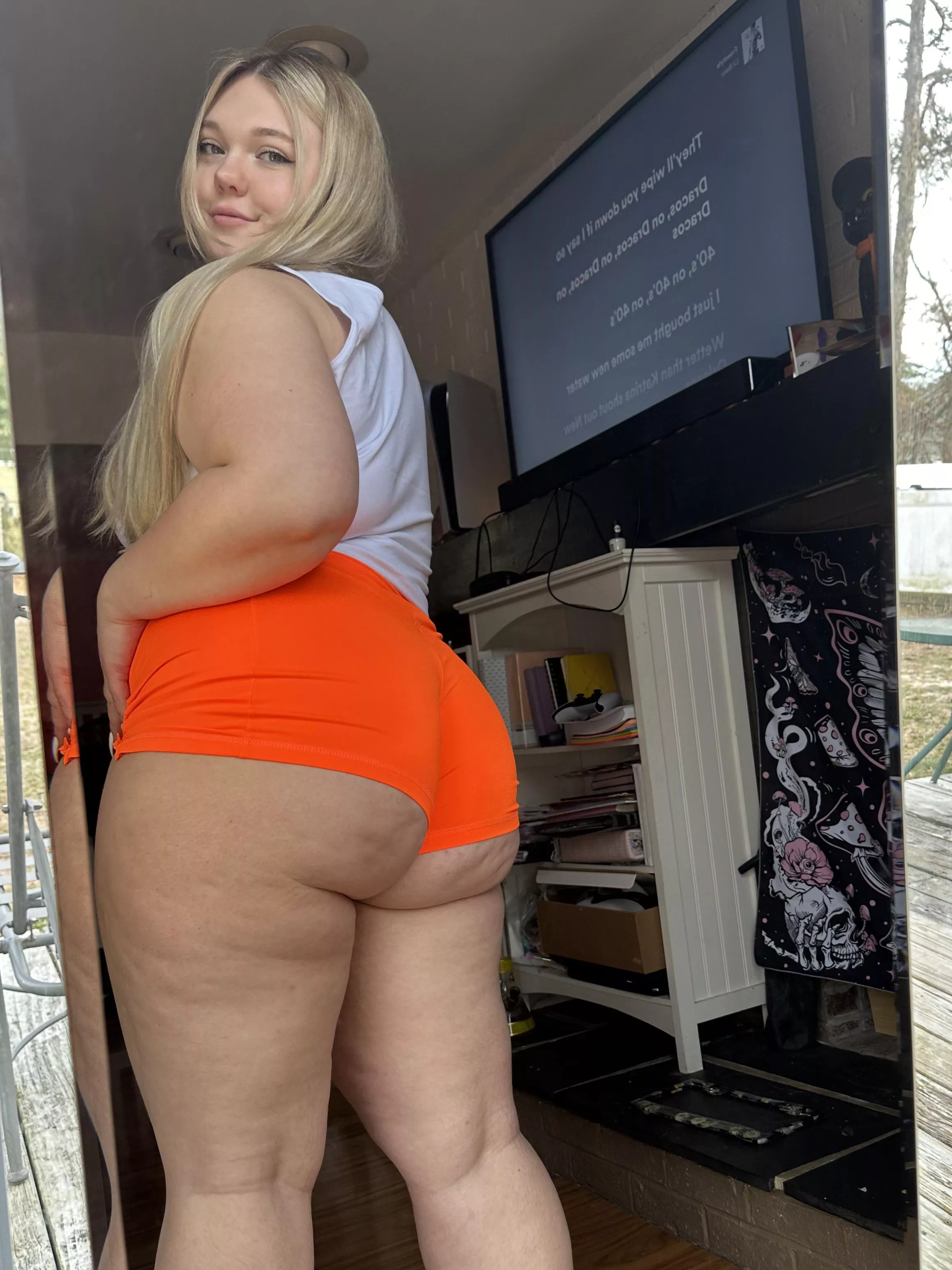 A lot of thick, a lot of fat 🤪💕