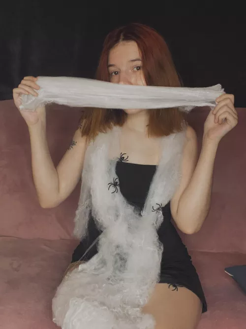 [_AliceCarter_] wants you to be one of spiders under her dress