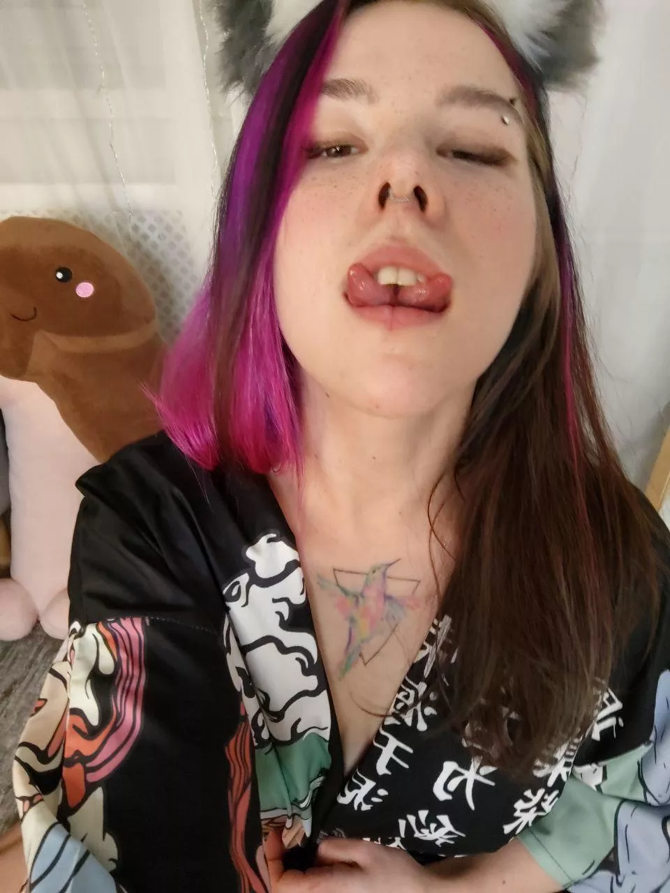 Come a little closer