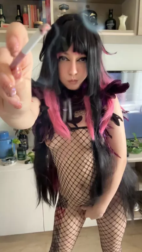 Cum over and help me with my ash, i know youwu want it