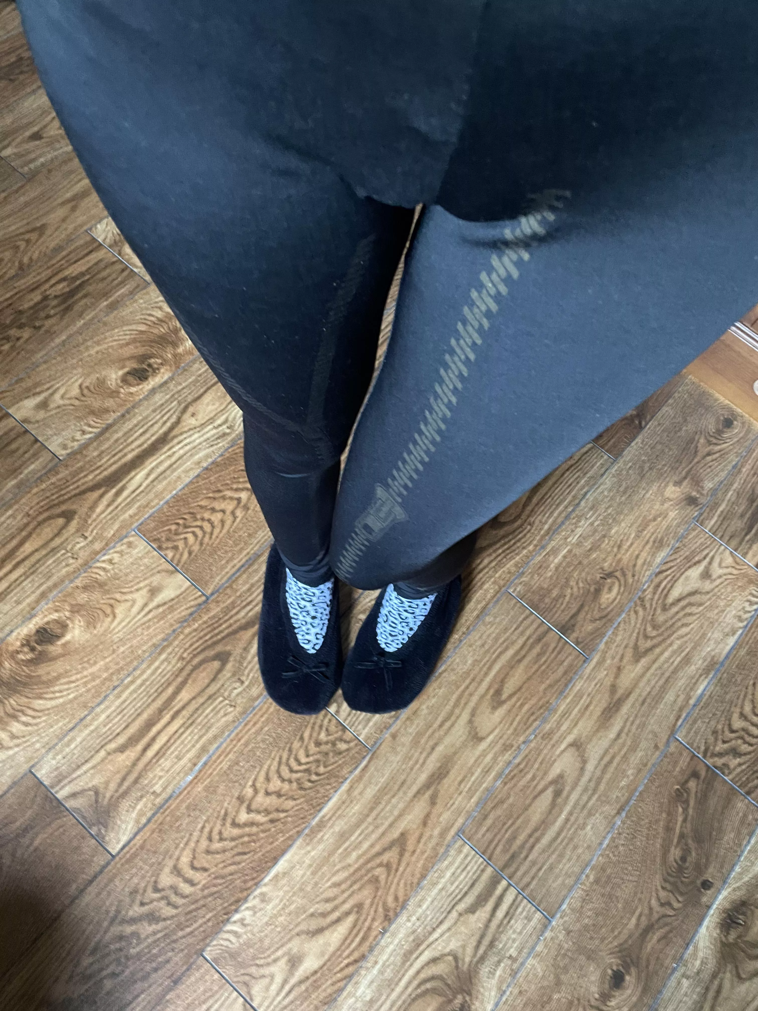 do u want to smell my fuzzy slippers? 