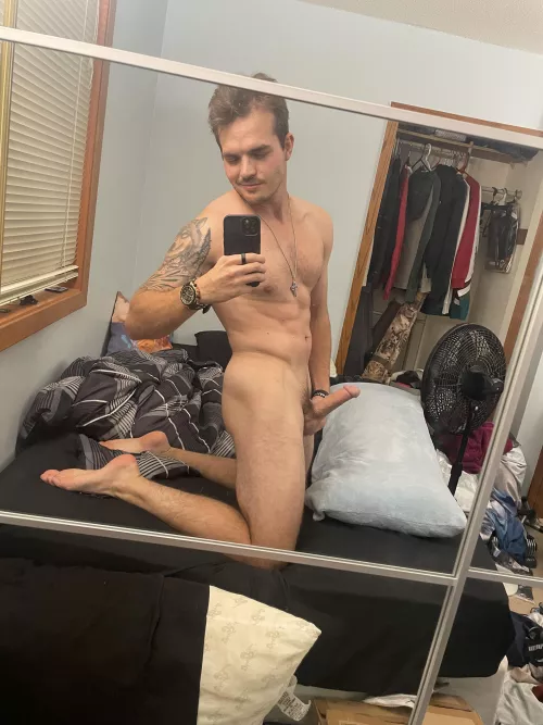 Do you like my tattoo? 🫢