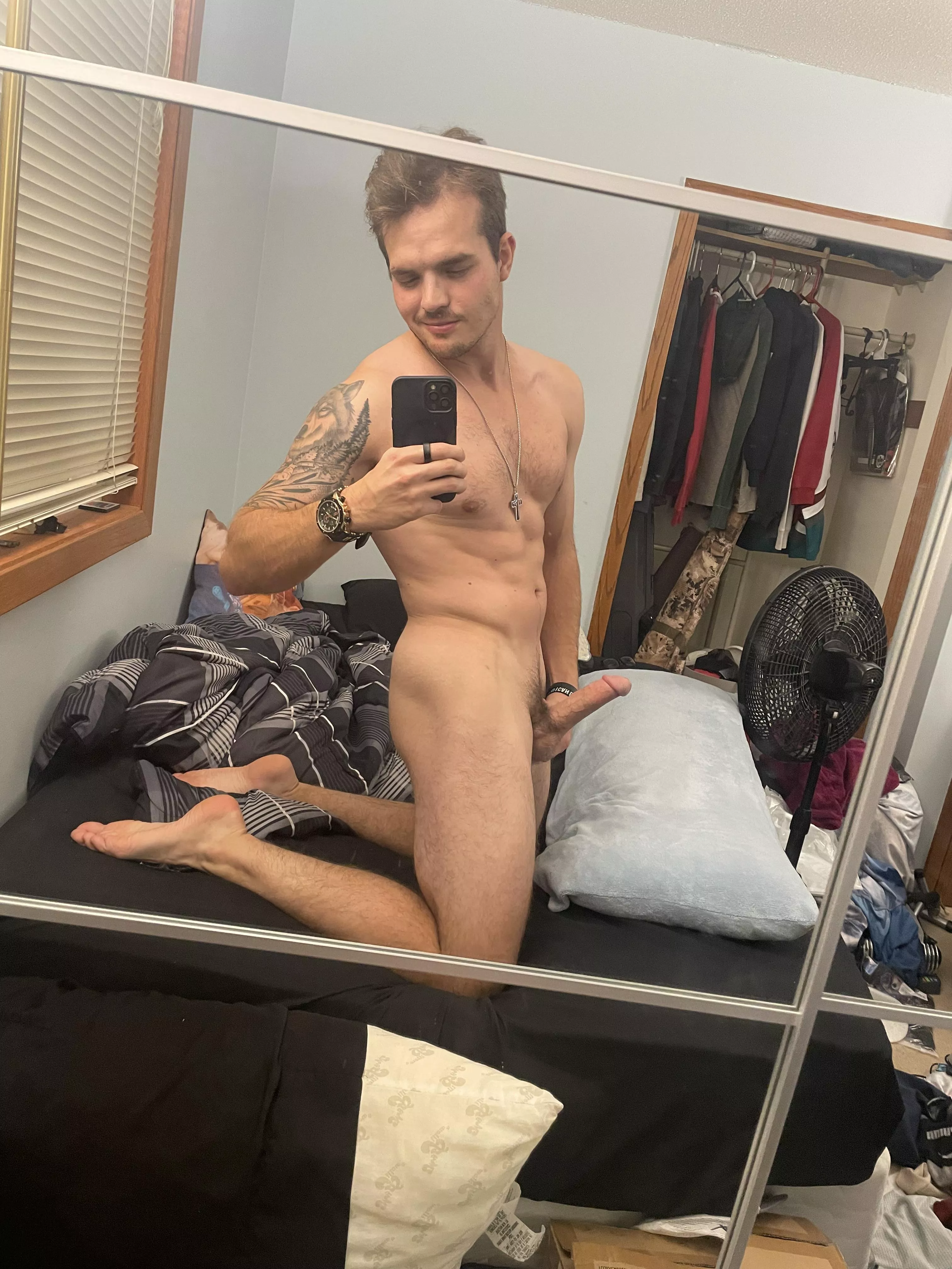 Do you like my tattoo? 🫢