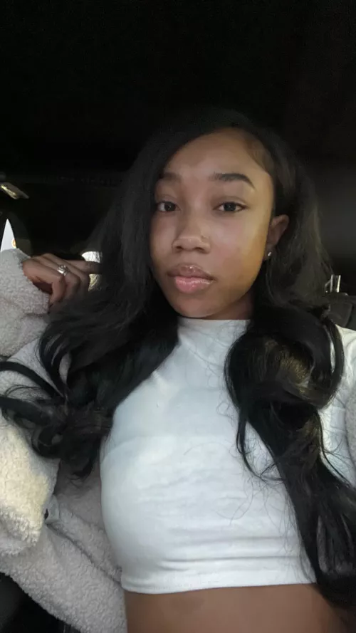 Everytime I tease you with my perfection you crave more and more💋