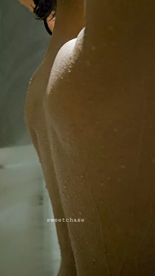 [F] Underrated Back View