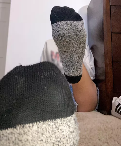 Fresh out of my Addidas - nice and sweaty [f]