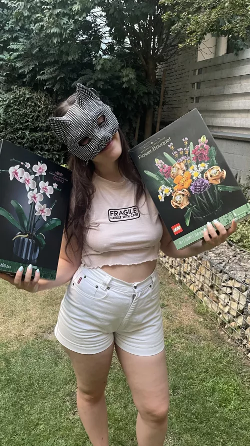 happy kitty for her new lego