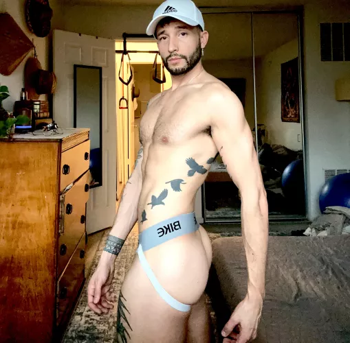 Hey grab a handful 😏