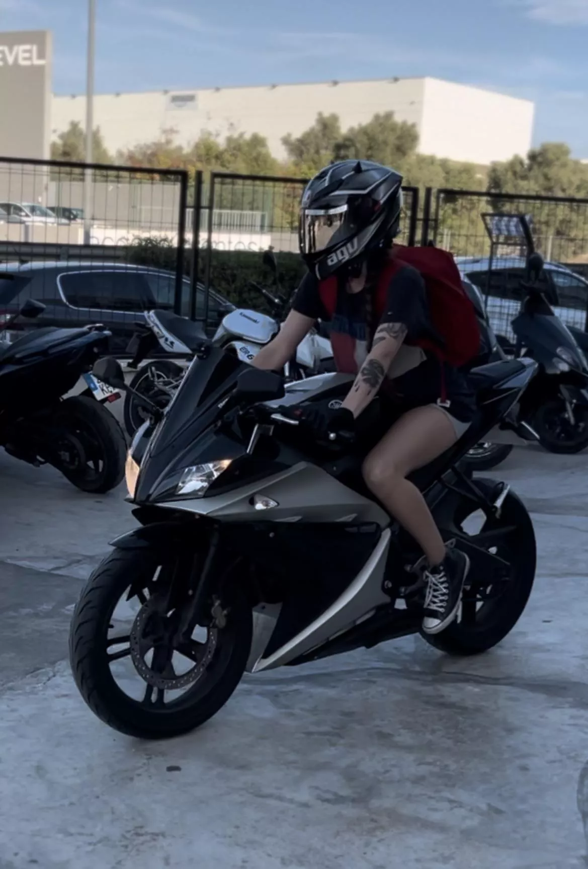 How I pull to the gym 🖤