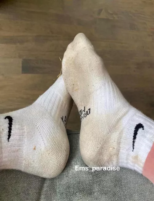 How long could you handle these in your face? 😈 [f] 