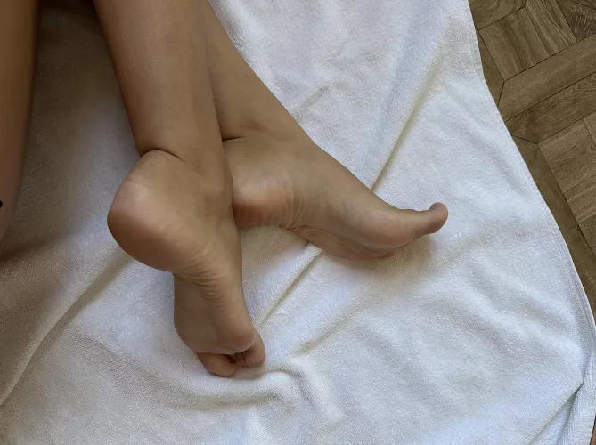 I want you to lick my feet after a long day