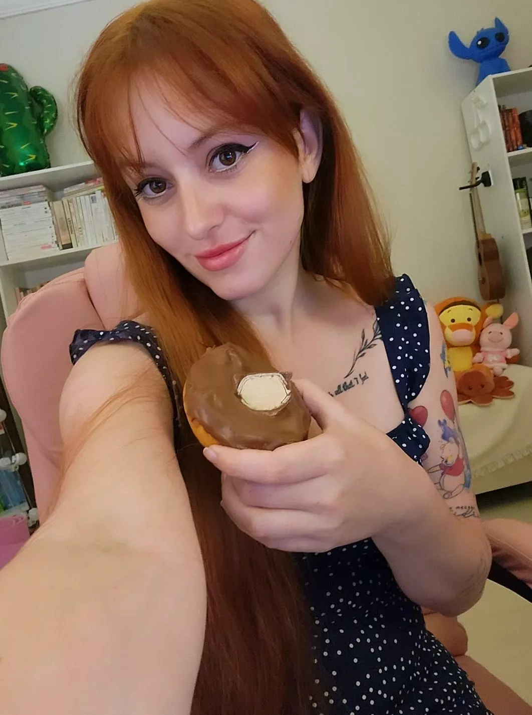 In a sweet mood for my tuesday night, anyone to keep up