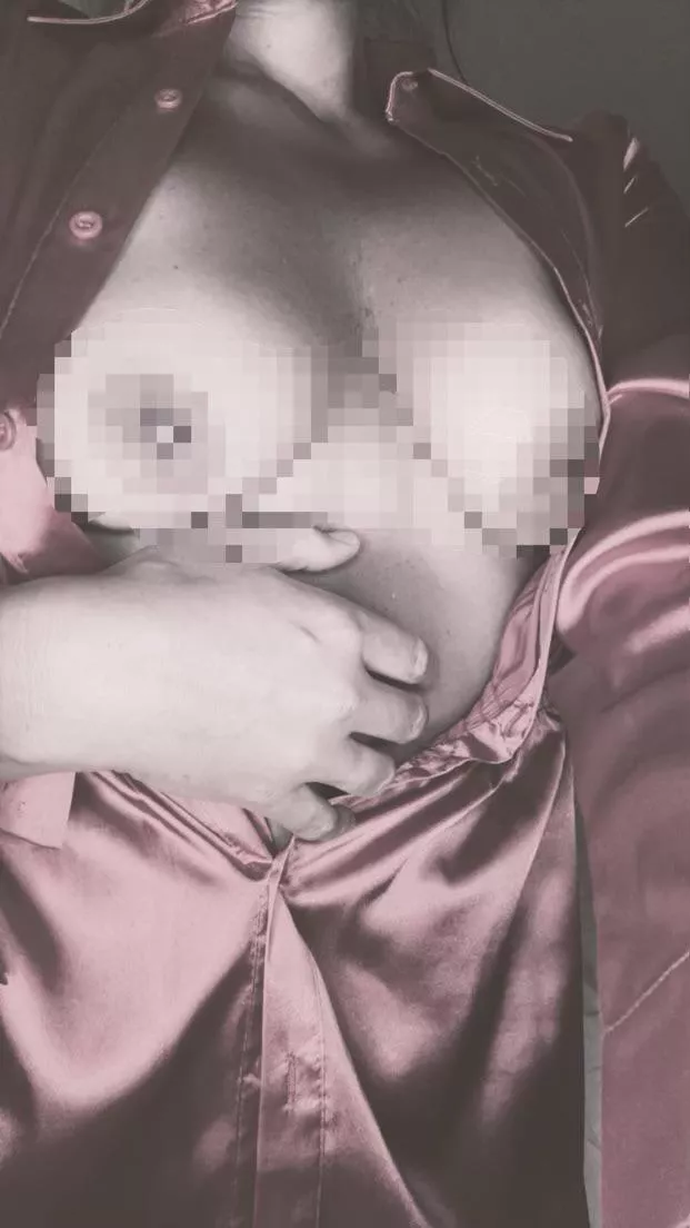 It’s censored because you don’t deserve to see me naked