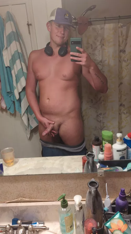 Just a post workout show off, no editing (not fully hard)