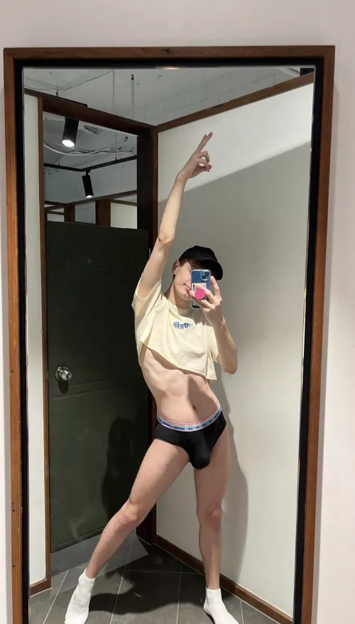 Max Drag Queen (Down Under Season 4)