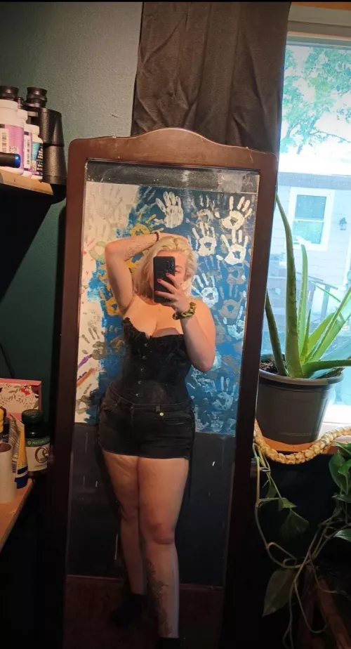 Mom bod in corset