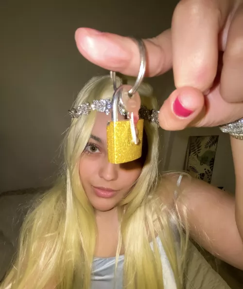 obey your queen and keep that shrimp locked up