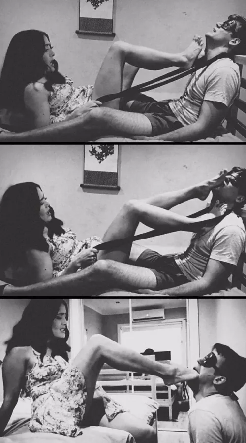 Proud to be a good slave to the great goddess Salma hayek 🛐