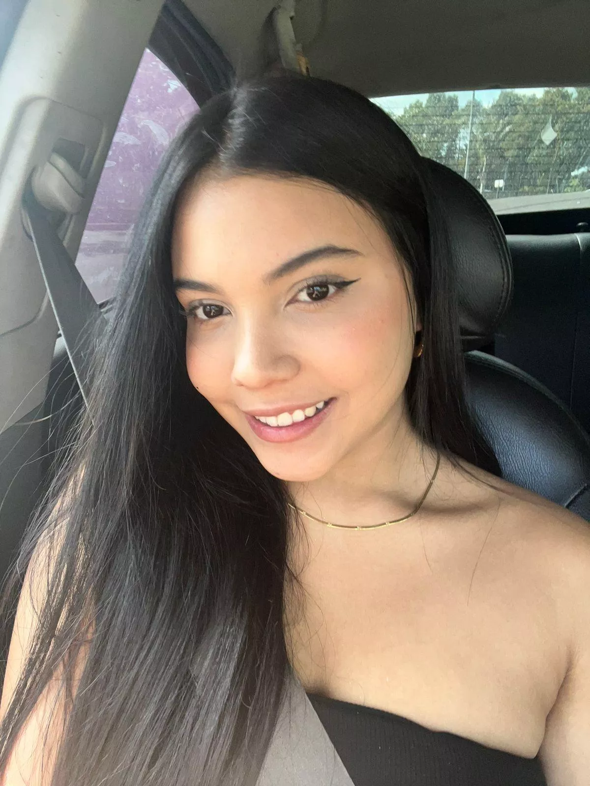 rate my face 🥺😈