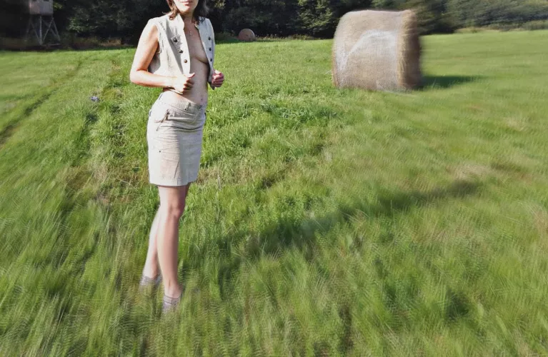 Rate my outfit 1-10 😘