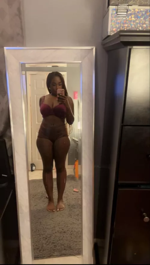 [SD or GFE] - vidcalls, custom vids+pics & more! weekly|monthly. I verify, ask what i offer🍒