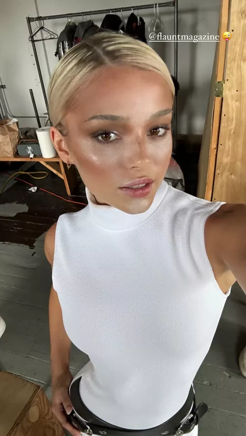 Selfie, IG Story | October 11, 2024