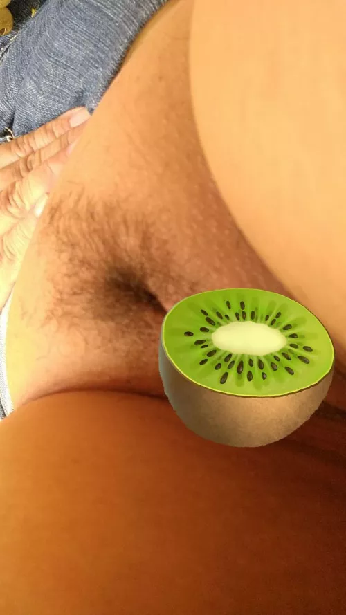 The kiwi is eaten with the peel like they eat my hairy pussy 