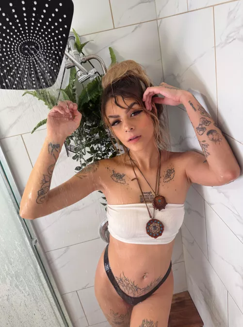 Things got reaaally wet 💦🙈