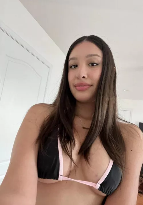 Who's joining me at the pool?