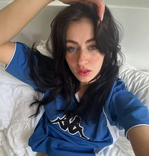 You should smile when we fuck, too