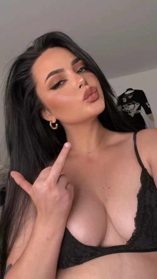 You’re a little too obsessed. It’s time to show what that obsession does to you.